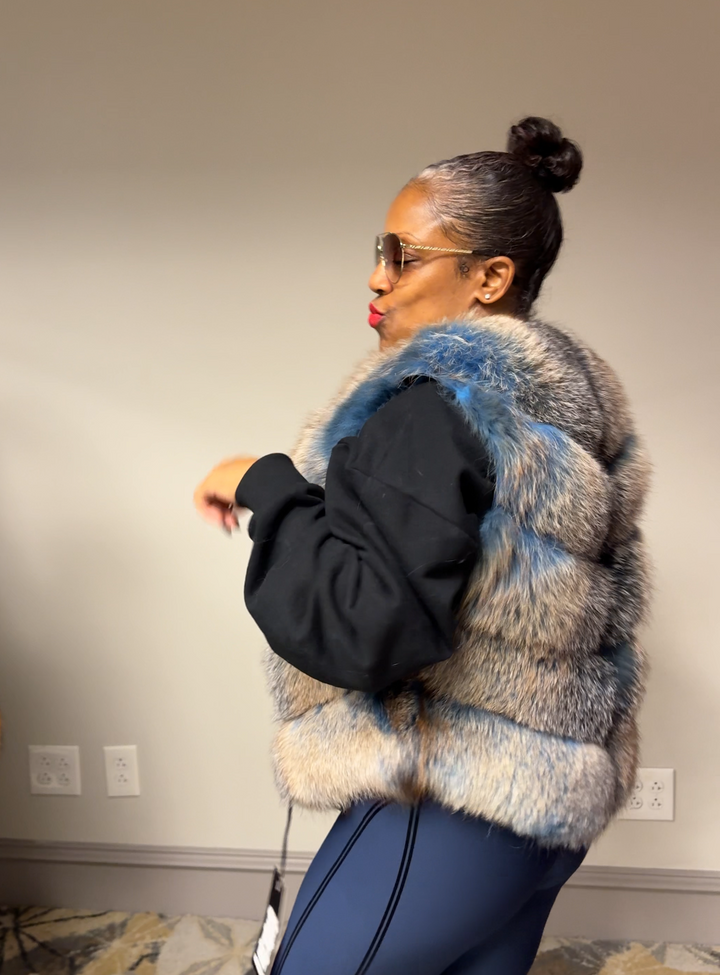 This 3-in-1 Bundle Up Coat